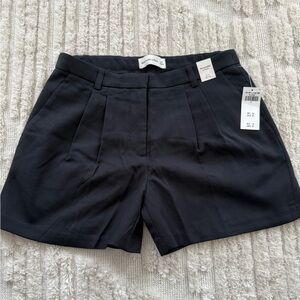 Women's Black Shorts Abercrombie tailored 27/4